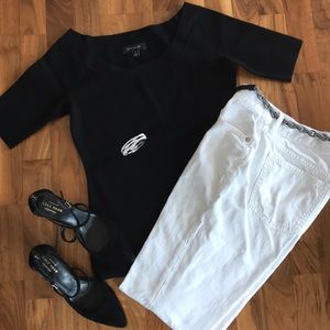 Ann Taylor Short Sleeve Sweater - EUC